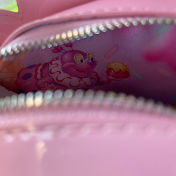 Candy Land Ice Cream Castle Crossbody bag NWT - Picture 6 of 9